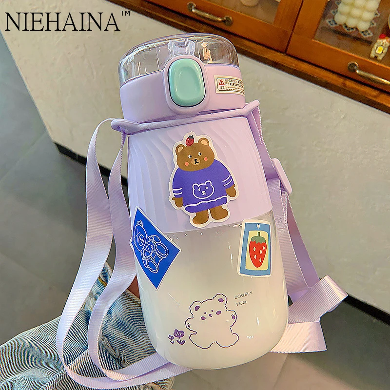 

Спортивная бутылка для воды, 600 мл, пластиковая портативная соломенная бутылка для воды с милым мультяшным ремешком, детская