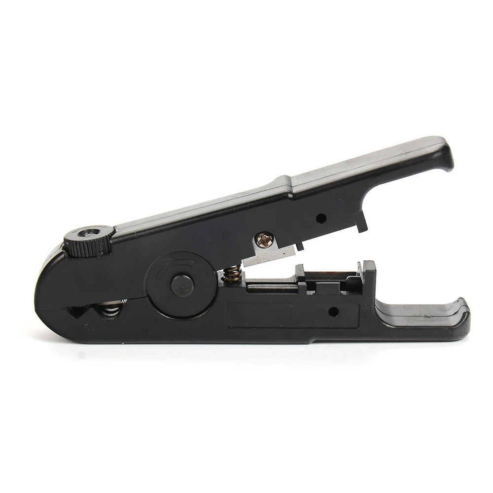 

Портативный инструмент для зачистки коаксиального кабеля