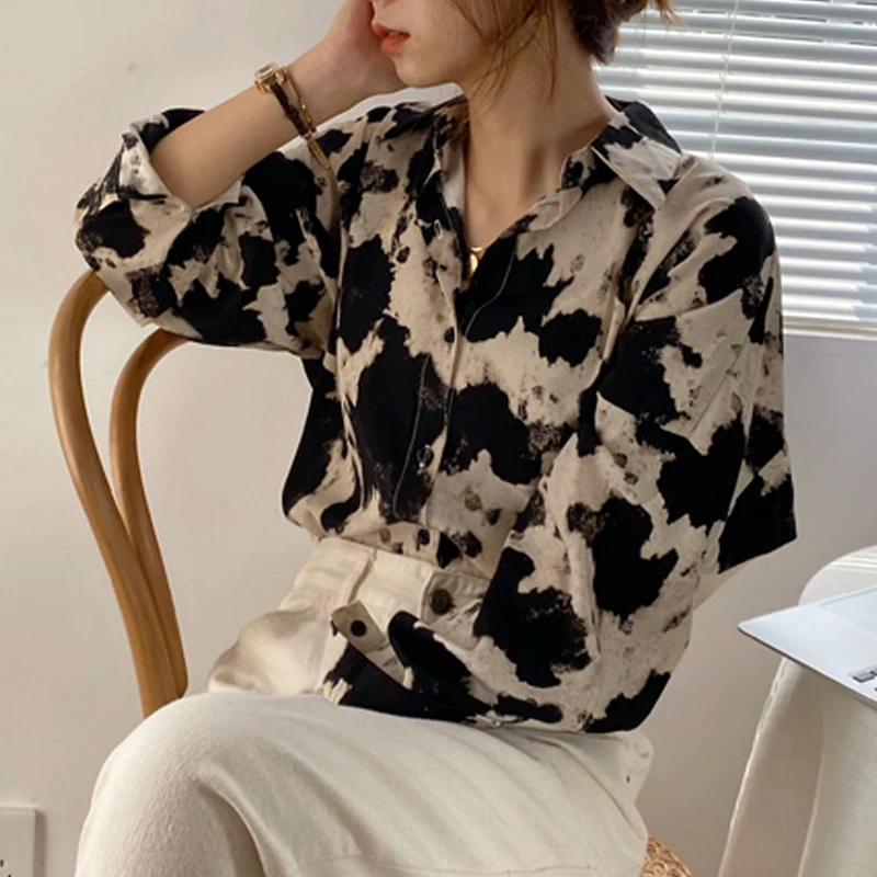 

Cow Print Button Up Shirts Women Long Sleeve Blouse Korean Fashion Chiffon Streetwear Casual Tops Autumn Clothes New 16104