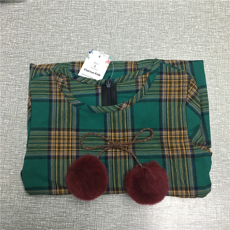 Kseniya Kids/осень ; хлопковая одежда для девочек; цвет красный, желтый; английский стиль; клетчатое платье с длинным рукавом и меховым бантом для маленьких девочек - Цвет: 003