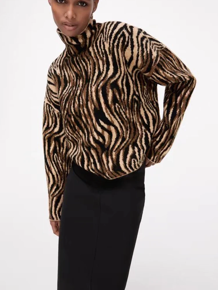 

HWLZLTZHT Turtleneck Sweater Woman Jacquard Knitted Sweater Women Fall Animal Print Female Sweaters Long Sleeve Pullover Women