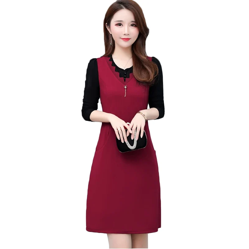 Зимнее женское платье новое модное с длинным рукавом приталенное сексуальное на