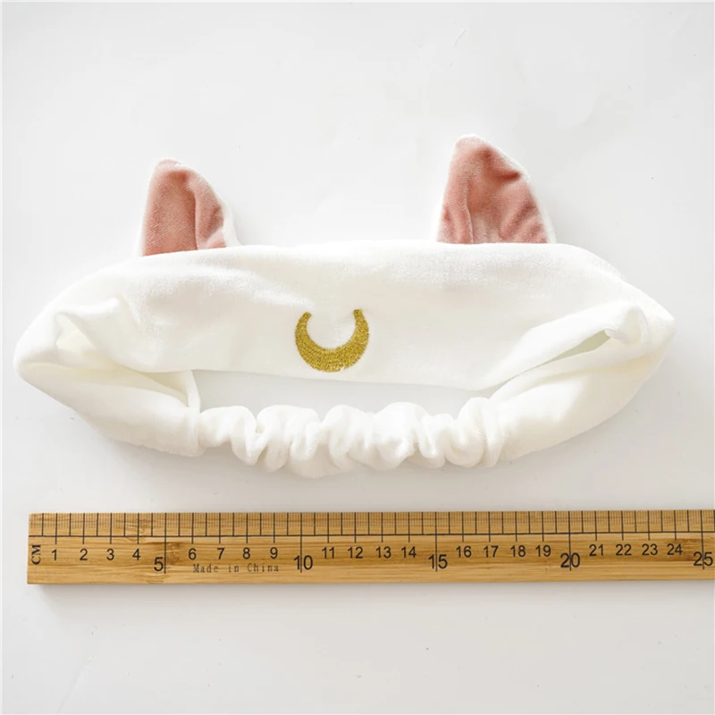 Повязка на голову женская с кошачьими ушками из кораллового флиса мягкая