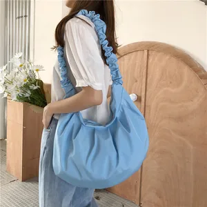 Однотонные нейлоновые сумки на плечо для женщин 2022 вместительные сумки через плечо летние женские дорожные сумки для покупок большие сумки-тоуты