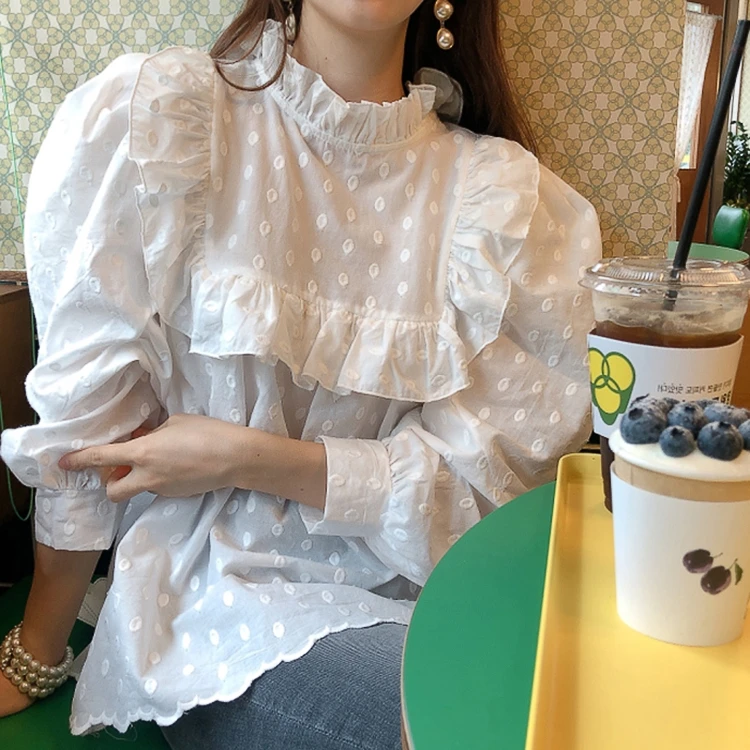 Женская рубашка в горошек кружевная с пышными рукавами Корейском стиле весна 2021 |