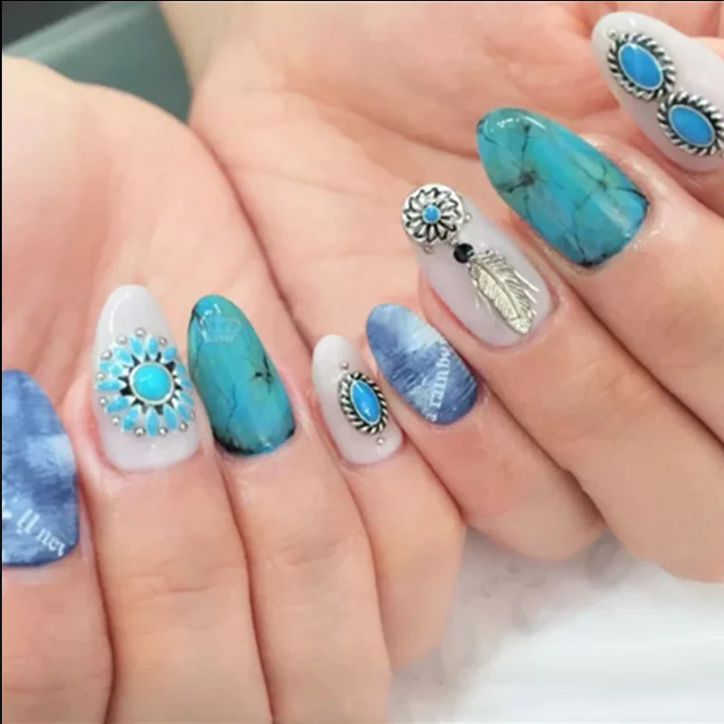 Круглые украшения для ногтей в стиле ретро золотистого и серебристого цвета с