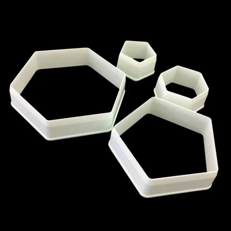 

4Pcs/set Cookie Cutter Plastic Cake Mold Football Chocolate Fondant Printed Pentagonal Hexagonal Decor Tool