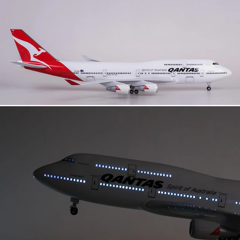 

47cm Airplane Model 1/150 Scale QANTAS Airlines B747 Aircraft Model Dreamliner Plane With Light Wheels Resin Airbus Collection