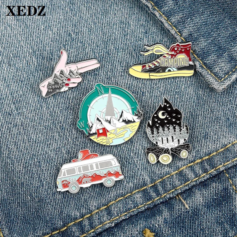 

Desert Island Adventure Enamel Metal Pin Hand Canvas Off-road Shoes Compass Torch Off-road Vehicle Custom Brooch Gift for Friend