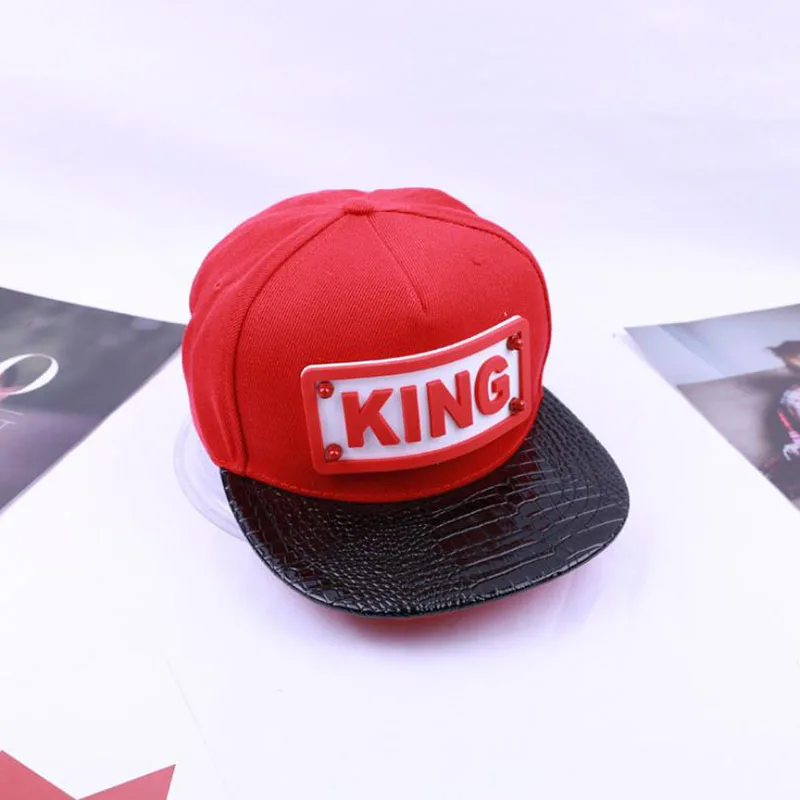 LA взрослых ПУ кожа аллигатора плоские хип хоп шапки 3D KING Мягкие силиконовые