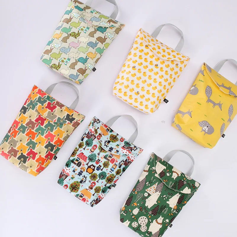 

Fashion 1PC Printed Reusable Nappy Bag Storage Bag Travel Diaper Organizer Baby Waterproof Wet/Dry Bag Multifunctional