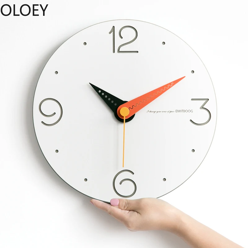 Деревянные настенные часы бесшумные современные в скандинавском стиле для