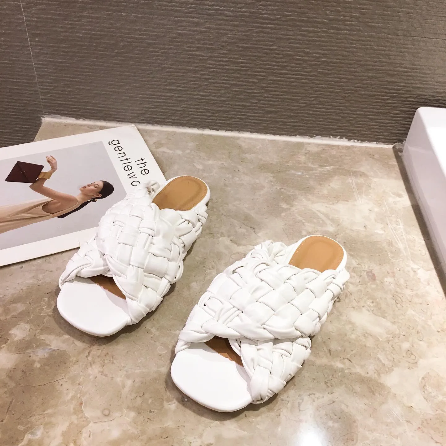 

Flat sandals women's ins net red woven candy women's shoes slipper sandals