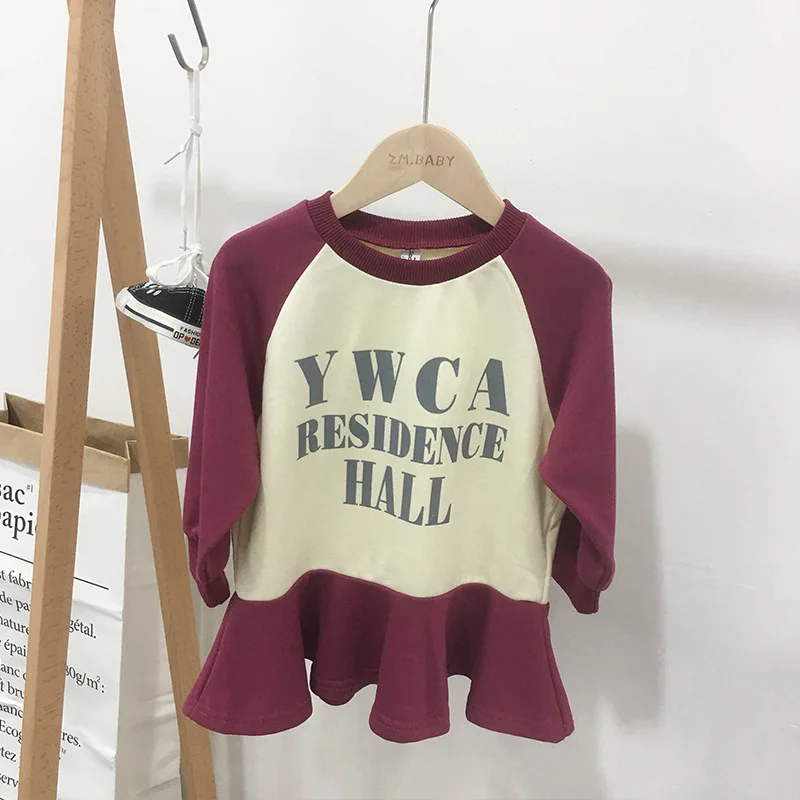 Милые платья с рукавами реглан и рюшами в консервативном стиле для девочек