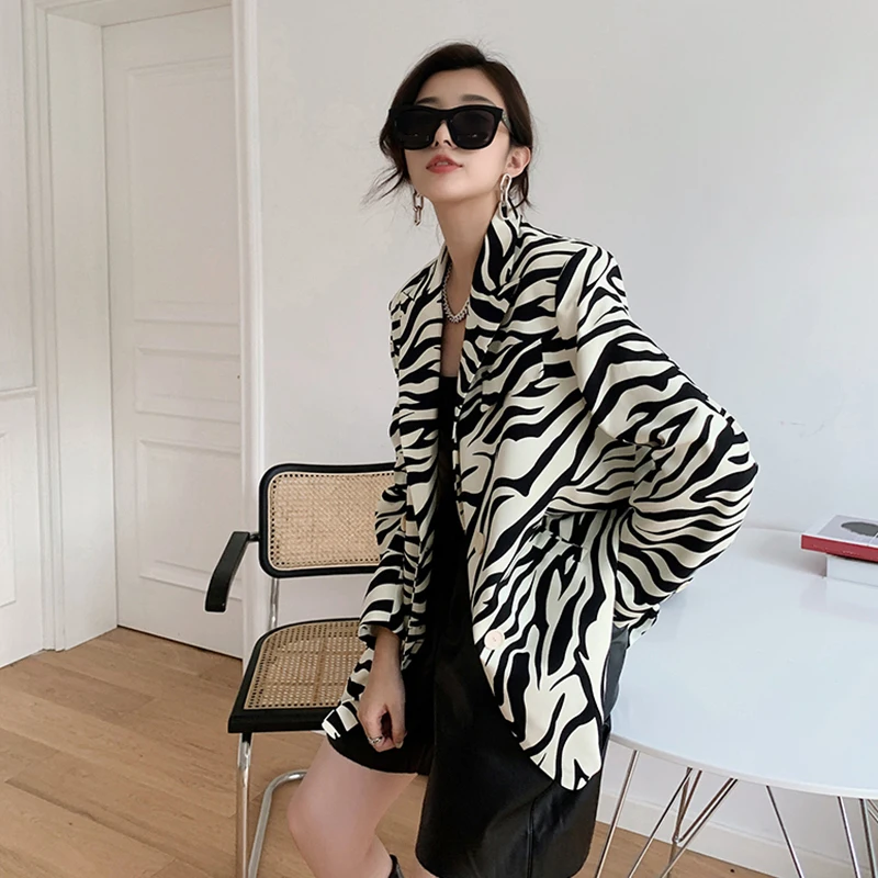 

2021 Women Zebra Pattern Big Size Blazer New Lapel Long Sleeve Loose Fit Jacket Fashion Tide Spring Autumn