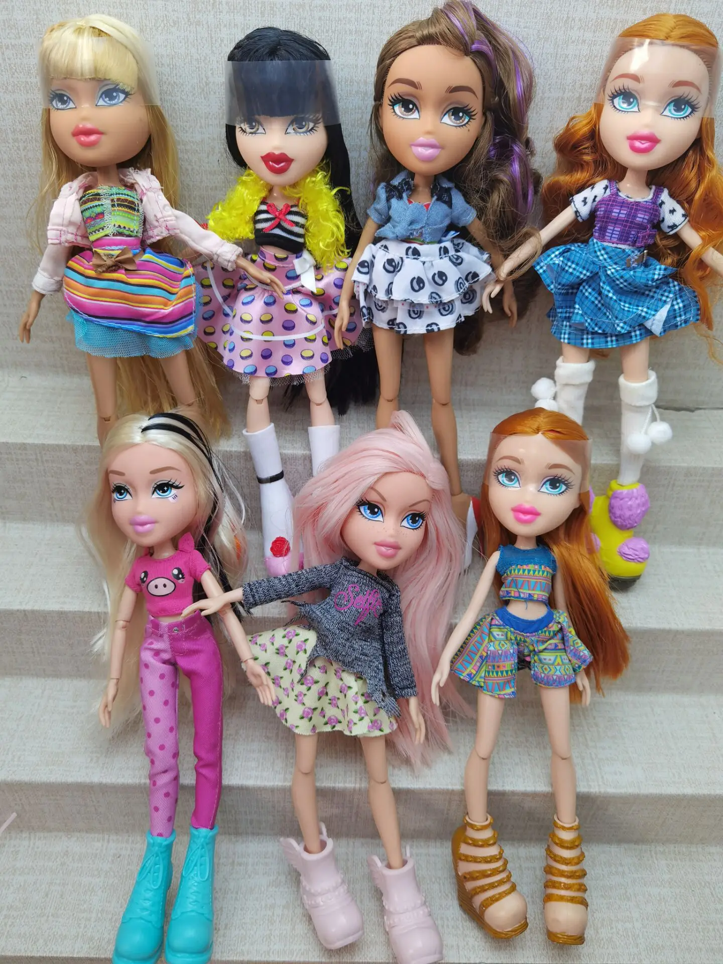 Высококачественная модная экшн фигурка Оригинальная кукла брац с красными