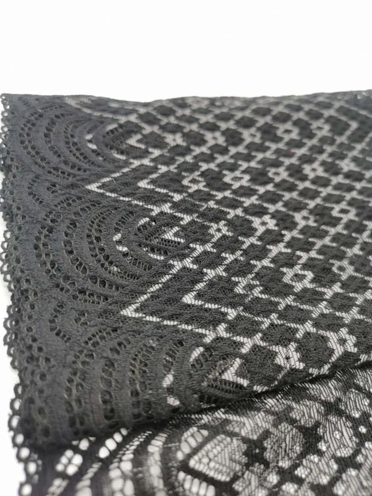 Эластичная кружевная юбка в черную яркую полоску 3 м-20 см | Дом и сад