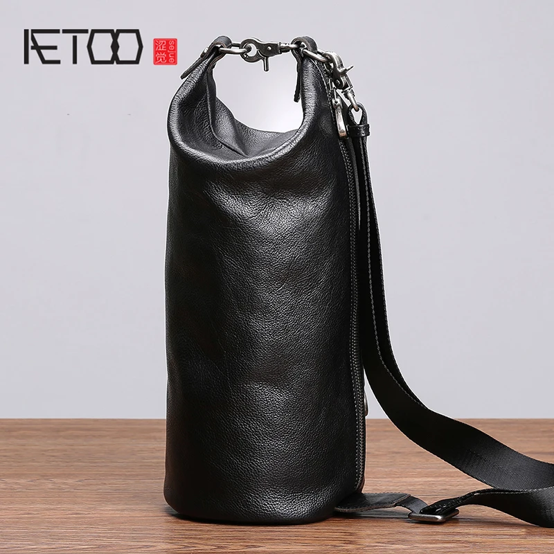 AETOO Chest bag male leather single shoulder oblique cross bag personality cylinder bag men's head layer Cow purse