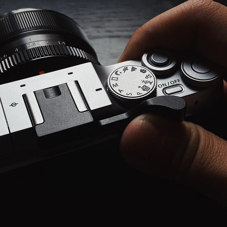 Aluminum Thumb UP Metal Rest Grip For Fuji X100F FUJIFILM X100T XE3 XA7 XPRO-3 Hot Shoe Cover | Электроника