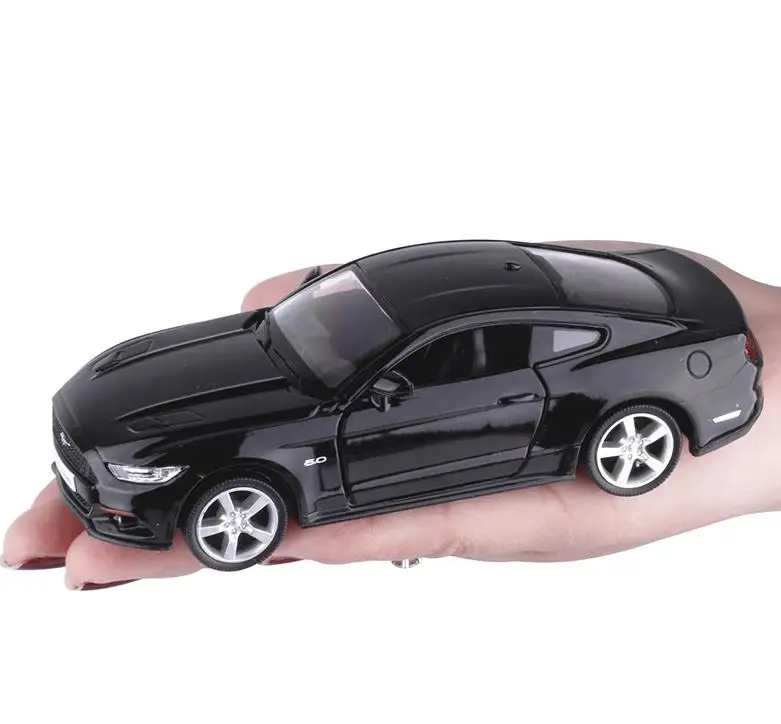 

1: 36 alloy brushed model real Ford Mustang 2015gt toy car education toy free delivery