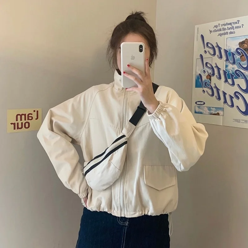 

Осенняя Новая рабочая одежда в гонконгском стиле для отдыха, женское обжаренное уличное пальто, ярко-красный короткий топ с сумкой