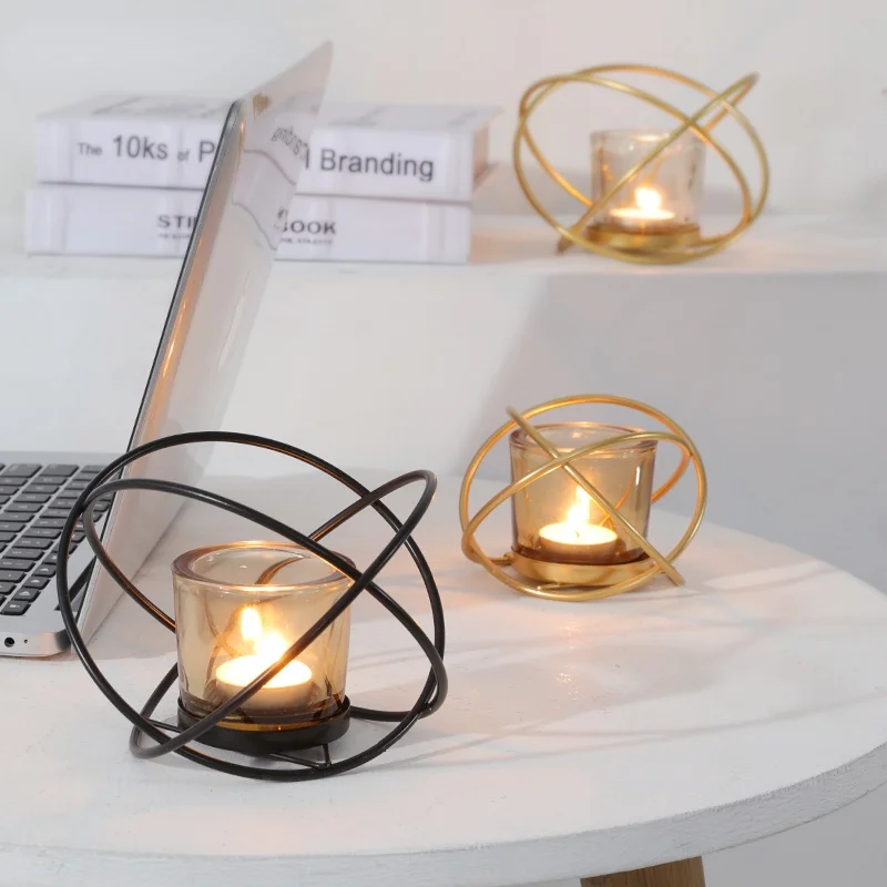 

Europe Candle Holder Wedding Centerpieces Christmas Candelabra Nordic Style Wrought Iron Geometric Candle Holders Metal 50ZT012
