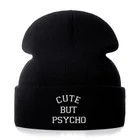 Шапка-бини унисекс из хлопка с вышивкой в виде букв