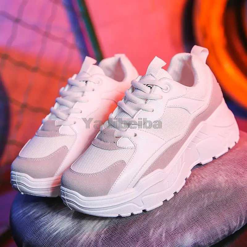 

Женские кроссовки из сетчатого материала, белые дышащие кроссовки на платформе, обувь для тенниса, 2021