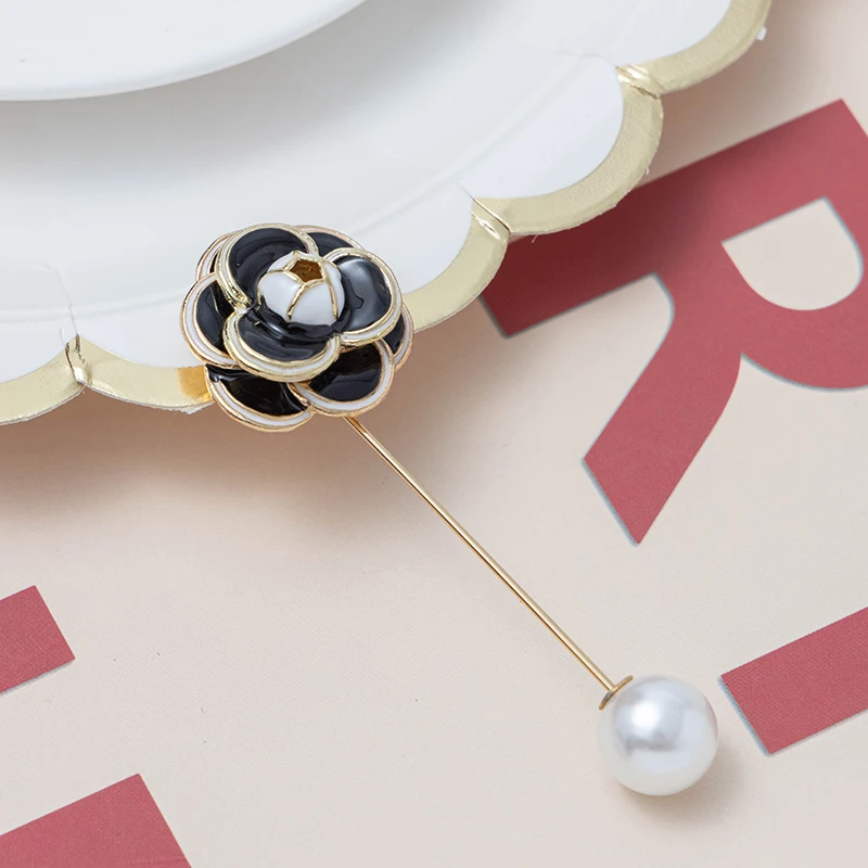 Романтическая брошь RHao в виде черной розы булавки милые эмалированные черного