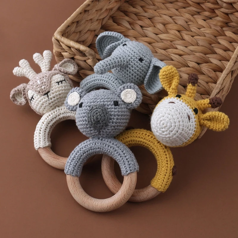 

1pc Baby Teether Safe Wooden Toys Mobile Pram Crib Ring DIY Crochet Rattle Soother Teether Baby Product