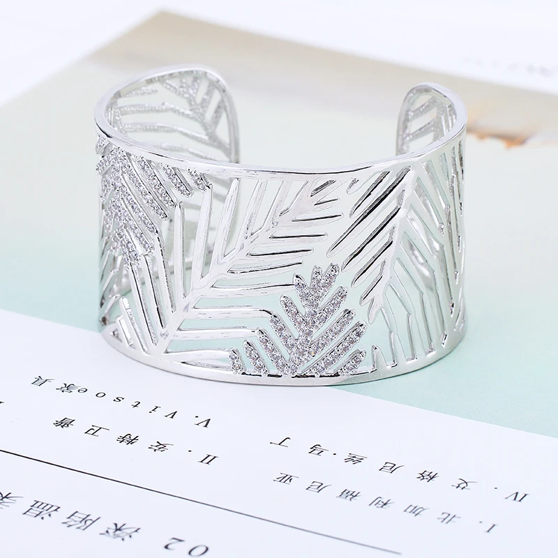 Очень модный прозрачный AAA кубический циркон широкий жесткий браслет для женщин