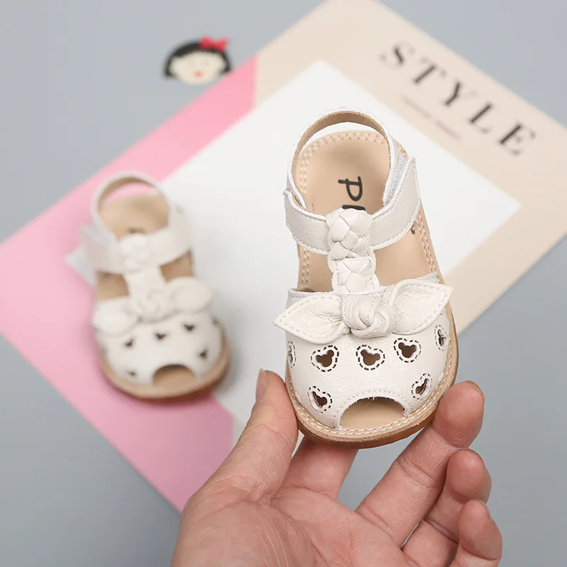 Мягкие сандалии для маленьких девочек летняя новая обувь малышей принцессы