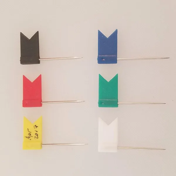 

100 Pieces Map Flag Push Pins Tacks, Assorted 7 Colors