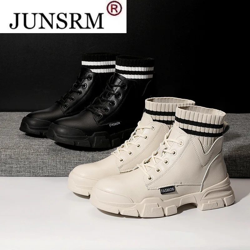 

Women Shoes Winter Fashion New All-match Snow Boots Plus Velvet Padded Woman Boots To Keep Warm Light Comfortable Martin Boots