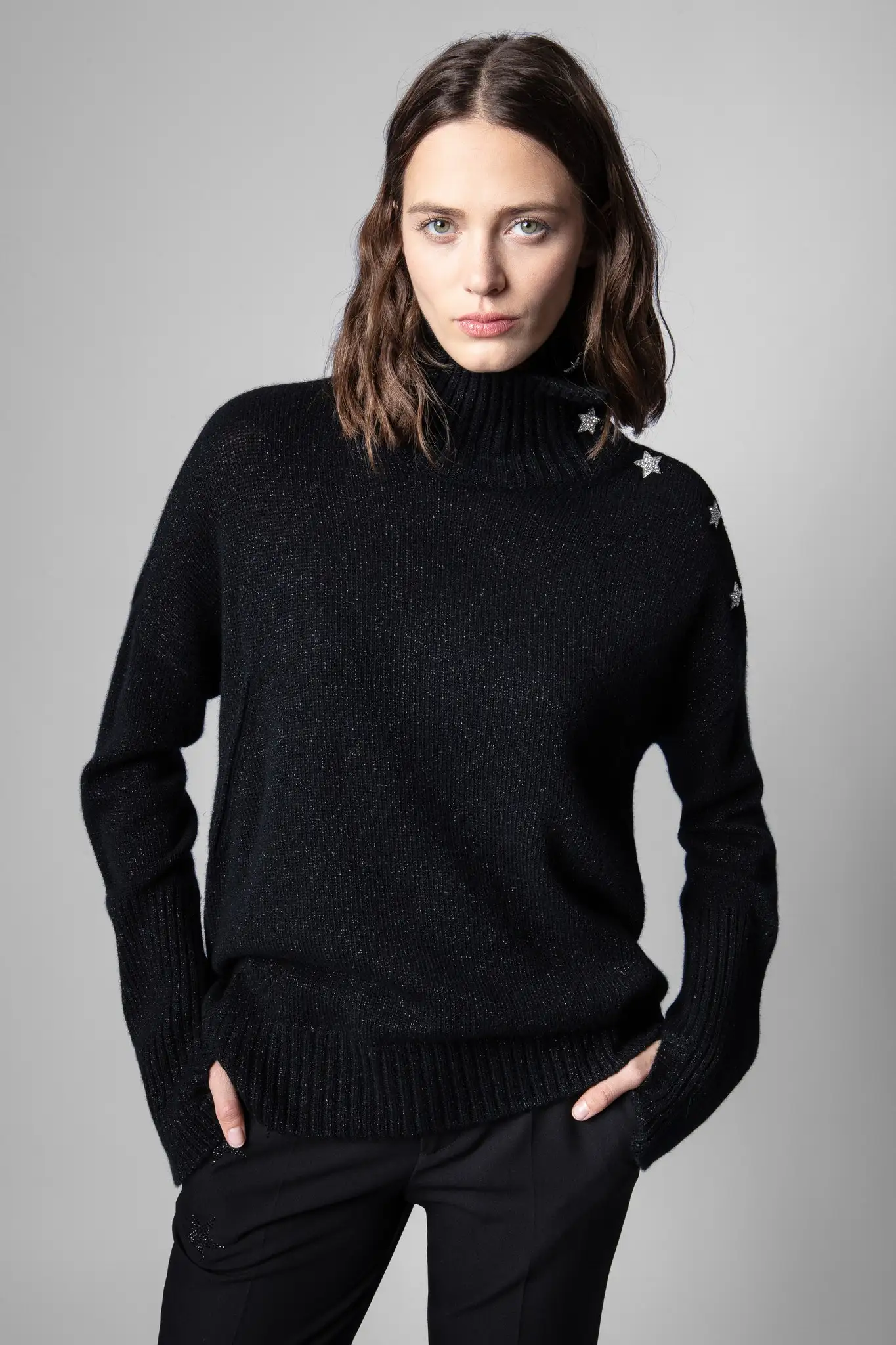 

Autumn and Winter New 100% Cashmere Sweater One-shoulder Star Diamond Button Turtleneck Pullover