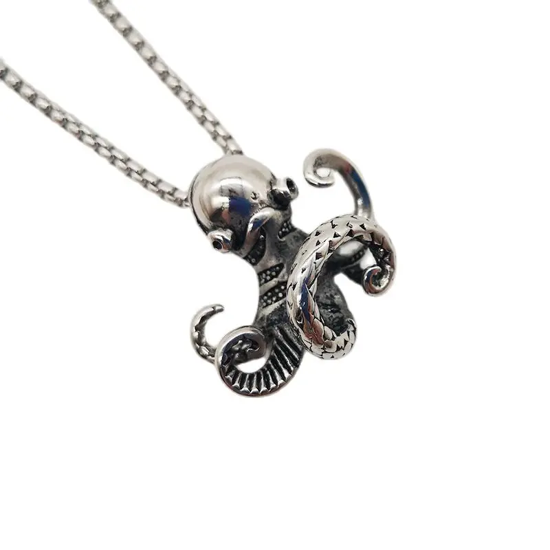 

Винтажные Серебристые кулоны Цвет из нержавеющей стали морские животные осьминог кулон ожерелье для мужчин и женщин модные креативные существа ожерелье с осьминогом
