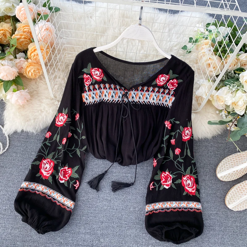 spring new 2021 ethnic style blouse beach wear vintage flower embroidery shirt female white lantern sleeve tops | Женская одежда