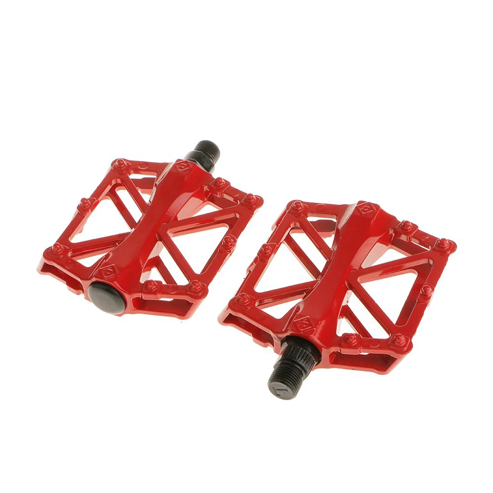 

Bike Pedals Lightweight Alloy Mountain Bike Pedal Universal Platform Pedals cost-effective alloy material comfort and efficiency