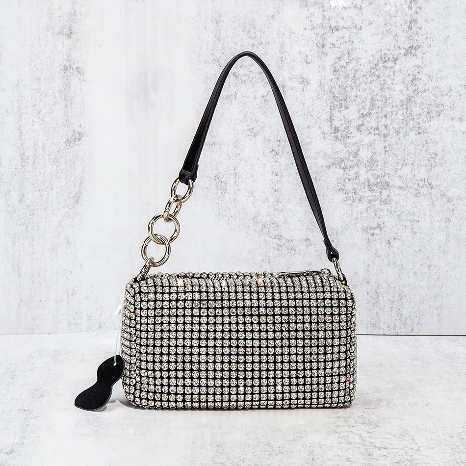 

Ring Chain Diamonds Evening Bags Women Luxury Designer Shiny Rhinestone Crystal Clutch Purses Handbags For Wedding Party