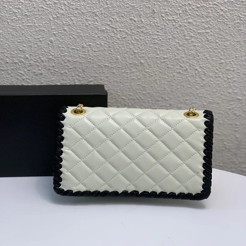 

Women's new hot style simple fashion versatile exquisite and elegant shoulder bag leather square rhombus diagonal bag