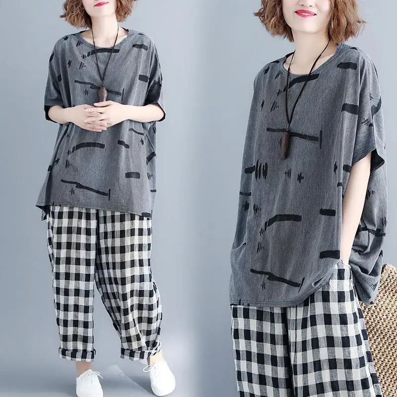 

Summer new large size women's loose show thin T - shirt female fat MM cover belly bat sleeve jacket
