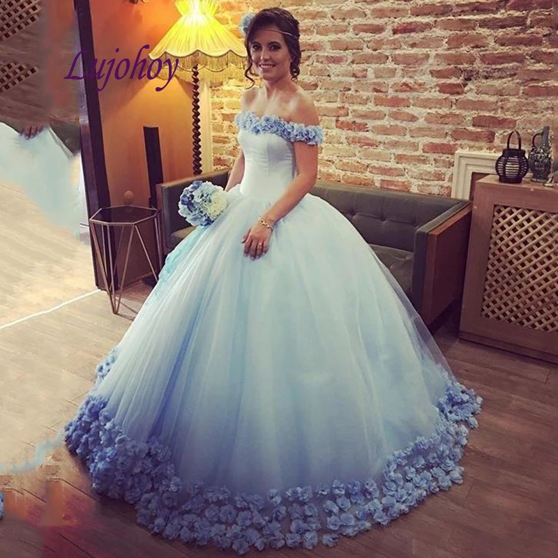 

Light Sky Blue Quinceanera Dresses Ball Gown Plus Size Flower 15 Year Old Sixteen Sweet 16 Prom Dress