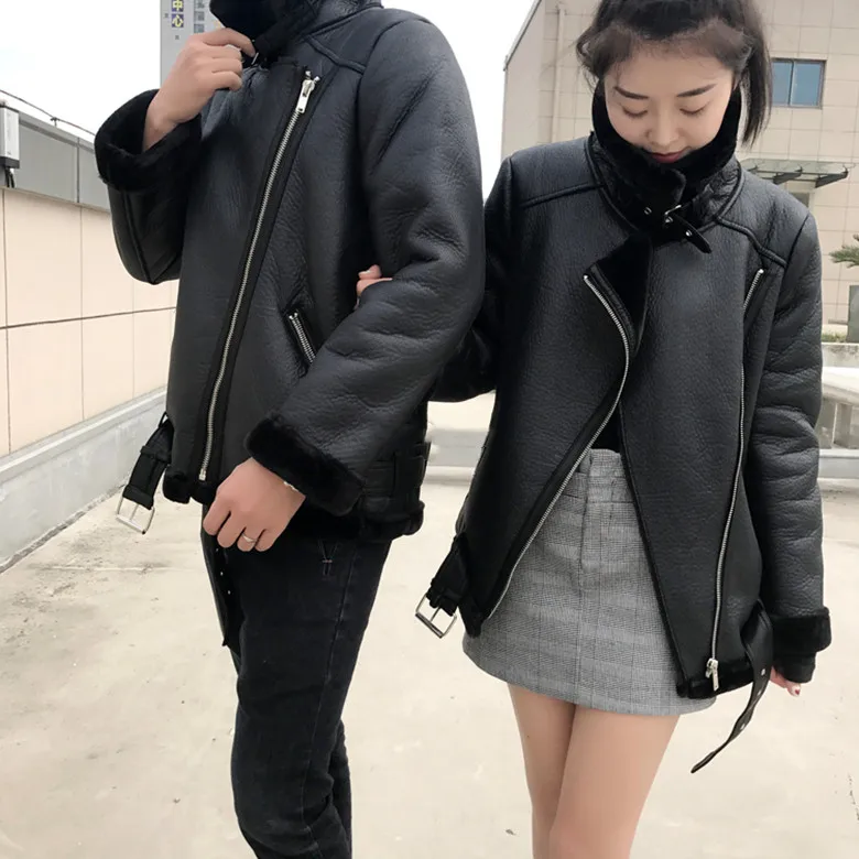 Теплая женская зимняя мотоциклетная бархатная куртка короткая с отворотами