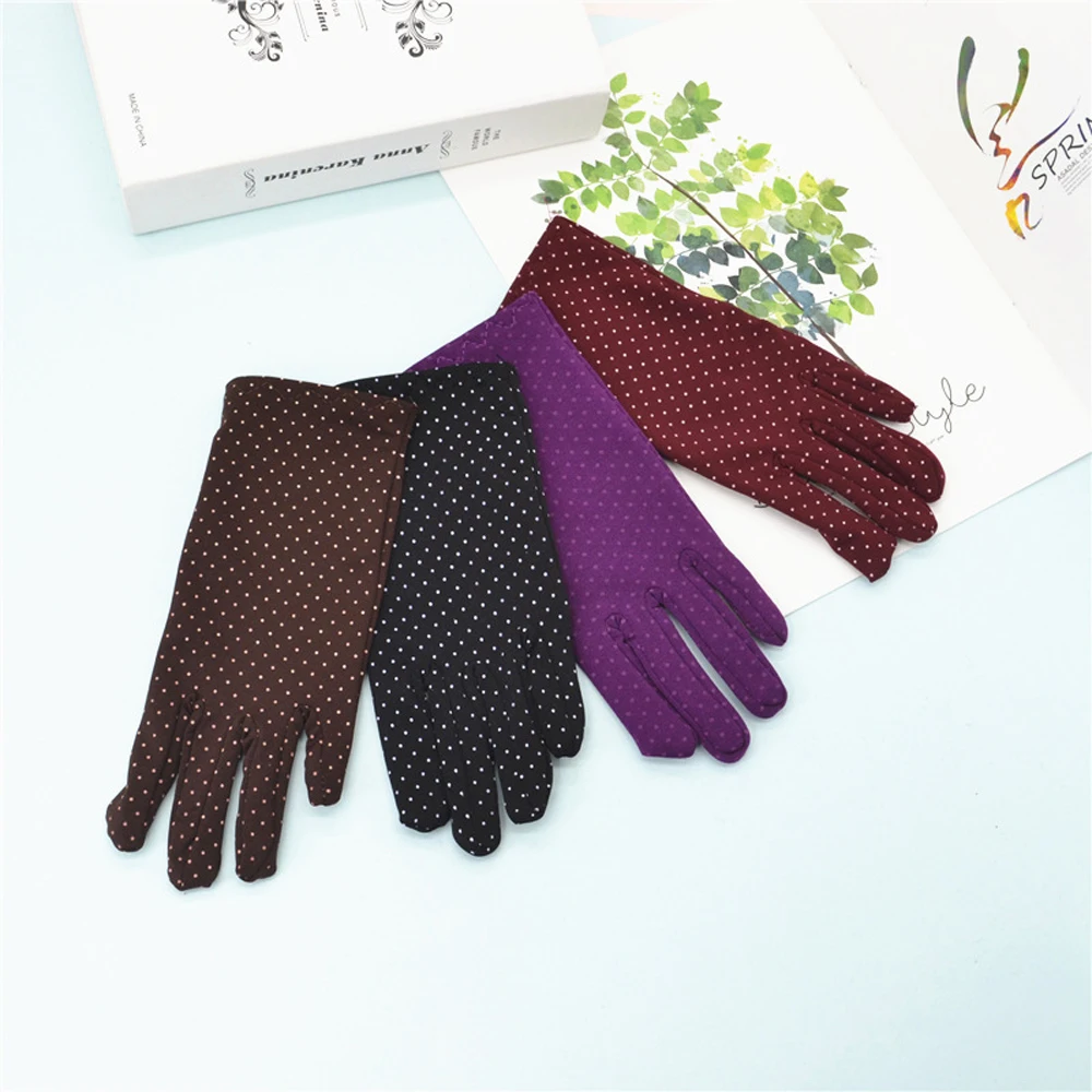 

1 Pair New Fashion Autumn Winter Wrist Gloves WIth Plush Dot Elastic Mittens Lady Gloves Vintage Mittens For Drive Shopping