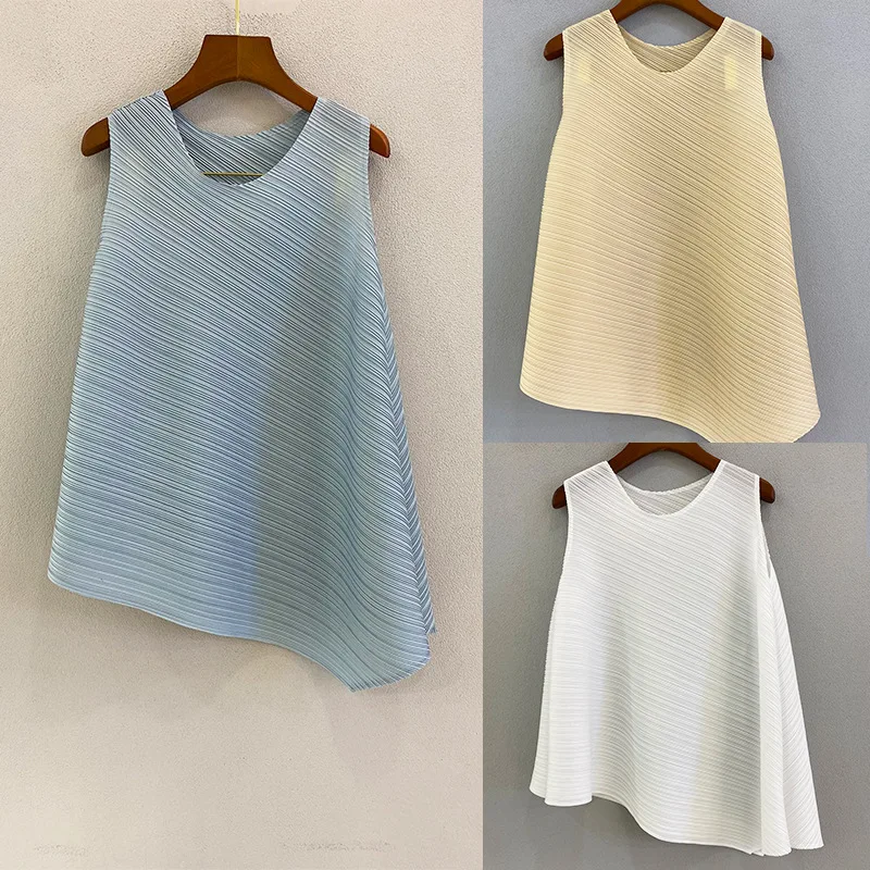 

Tank Top For Women 45-75kg Summer New Round Neck Sleeveless Solid Color Stretch Miyake Pleated Loose Irregular