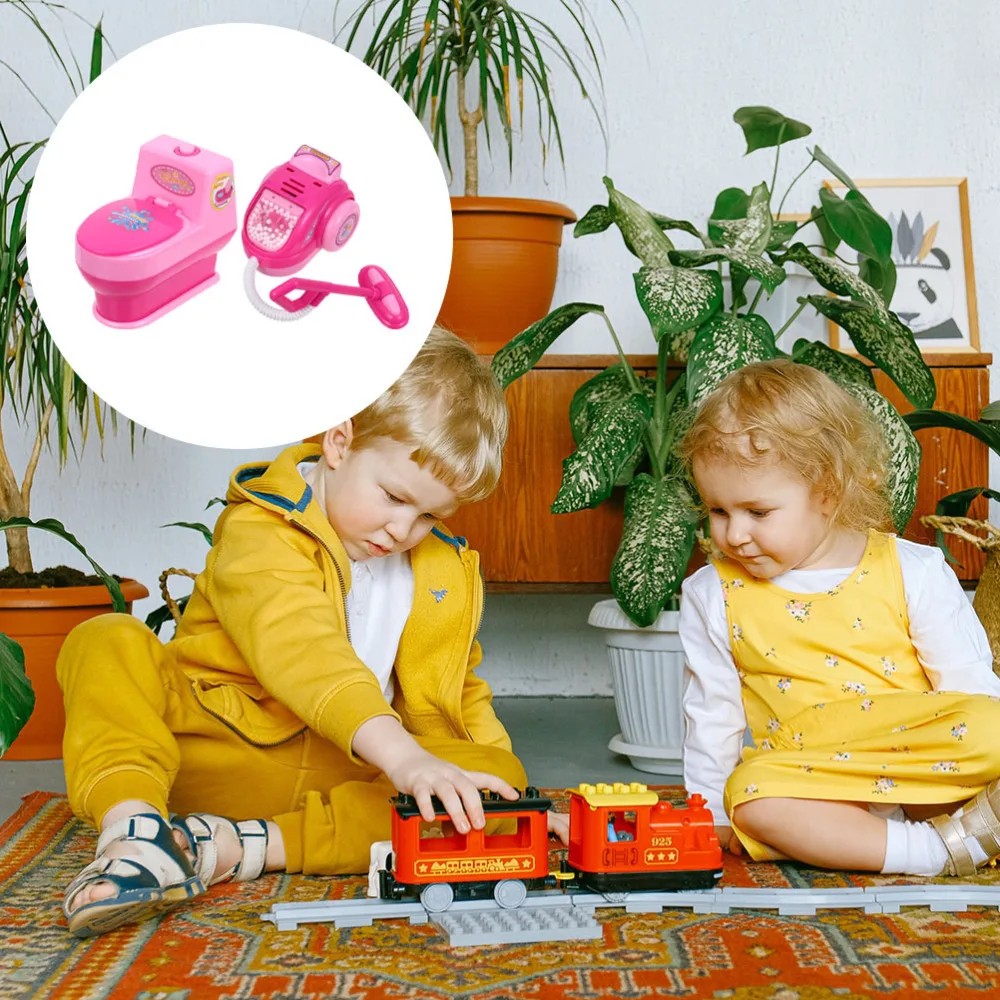 

2pcs Simulation Commode Funny Children Playhouse Vacuum Cleaner Models