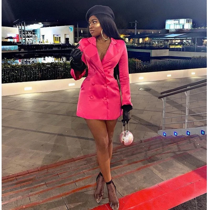 Женское мини платье с длинным рукавом цвета фуксии глубоким v образным вырезом