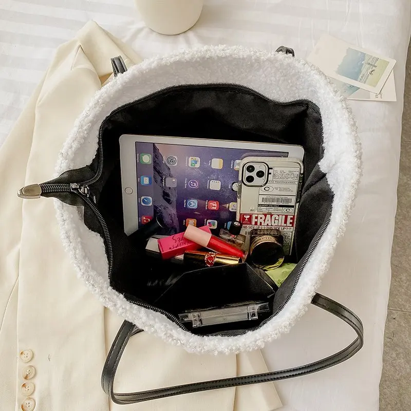 

2021 High Quality Women's Large Capacity Shoulder Bag Retro Solid Color Soft Luxury Handbags for Ladies Designer Crossbody Bags