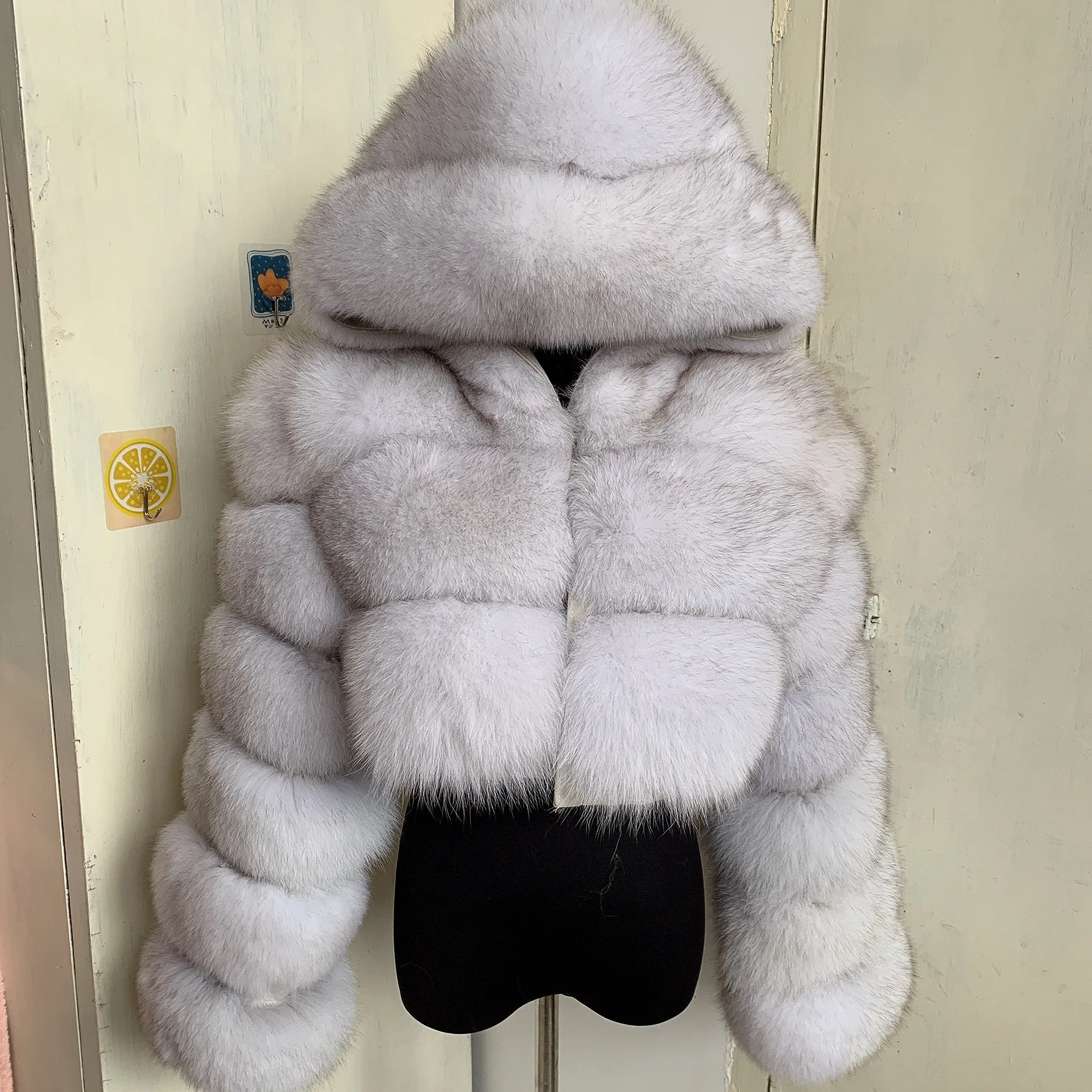 Женское зимнее пальто с капюшоном из натурального Лисьего меха | Женская одежда