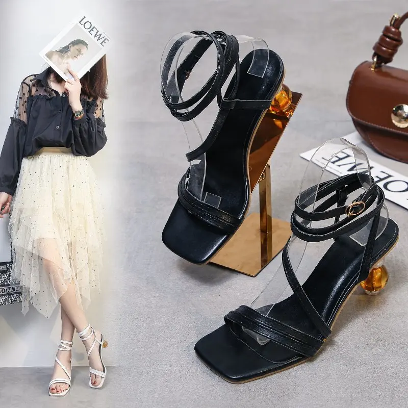 

Сандалии женские на низком каблуке, босоножки гладиаторы, на шнуровке, ремешки сзади, повседневная обувь с узкими ремешками, лето